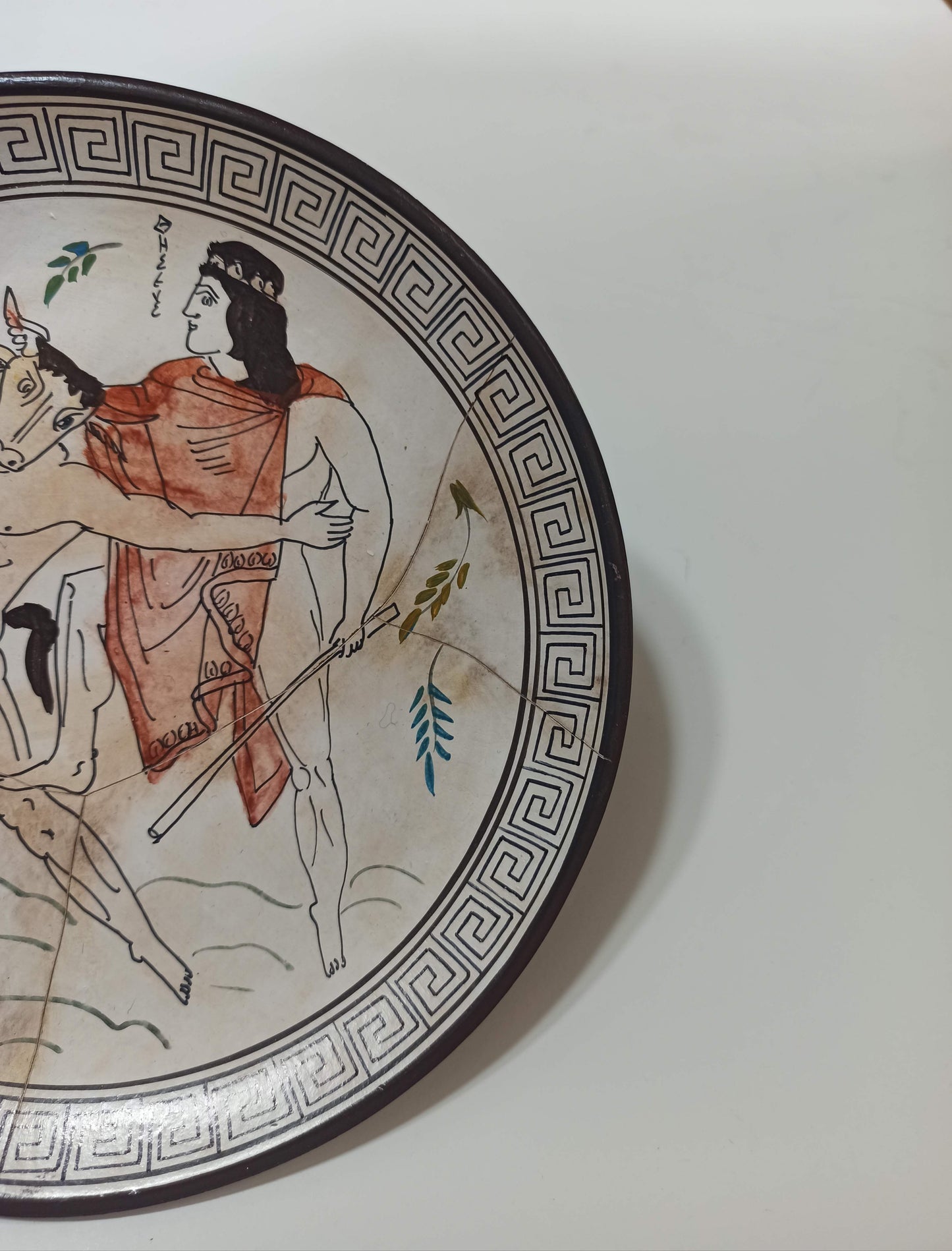 Theseus and the Minotaur - Fight in the Labyrinth of Crete - Hero against Beast- Crackle Look - Ceramic plate - Handmade