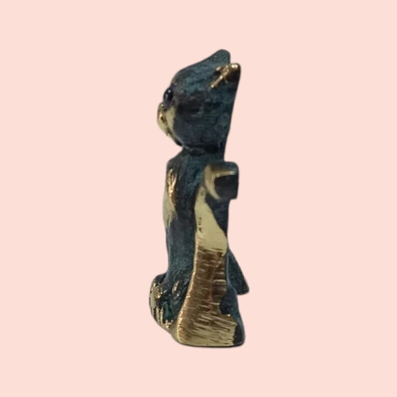 Aegean Cat - Native Greek breed, originating from the Cycladic Islands - Symbol of independence, Liberty, Hope - pure bronze statue