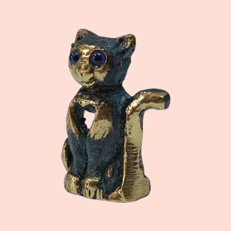 Aegean Cat - Native Greek breed, originating from the Cycladic Islands - Symbol of independence, Liberty, Hope - pure bronze statue
