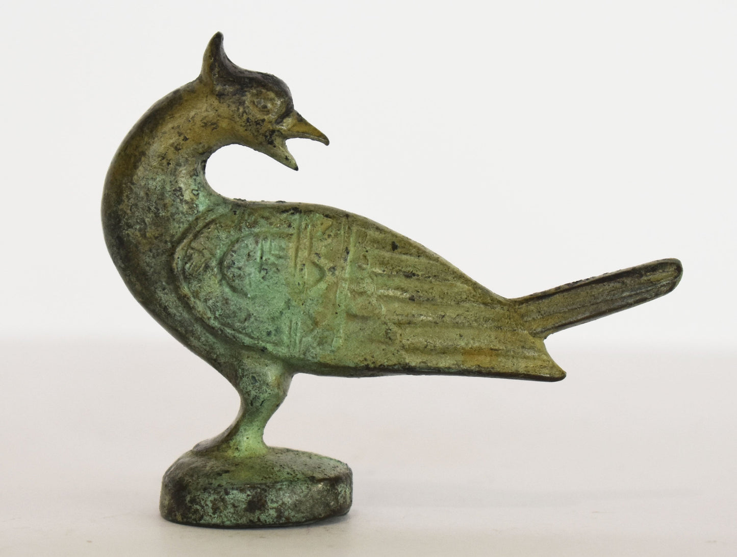 Pigeon Dove - symbol of love, beauty, peace - messenger - ancient Greek reproduction - pure Bronze Sculpture