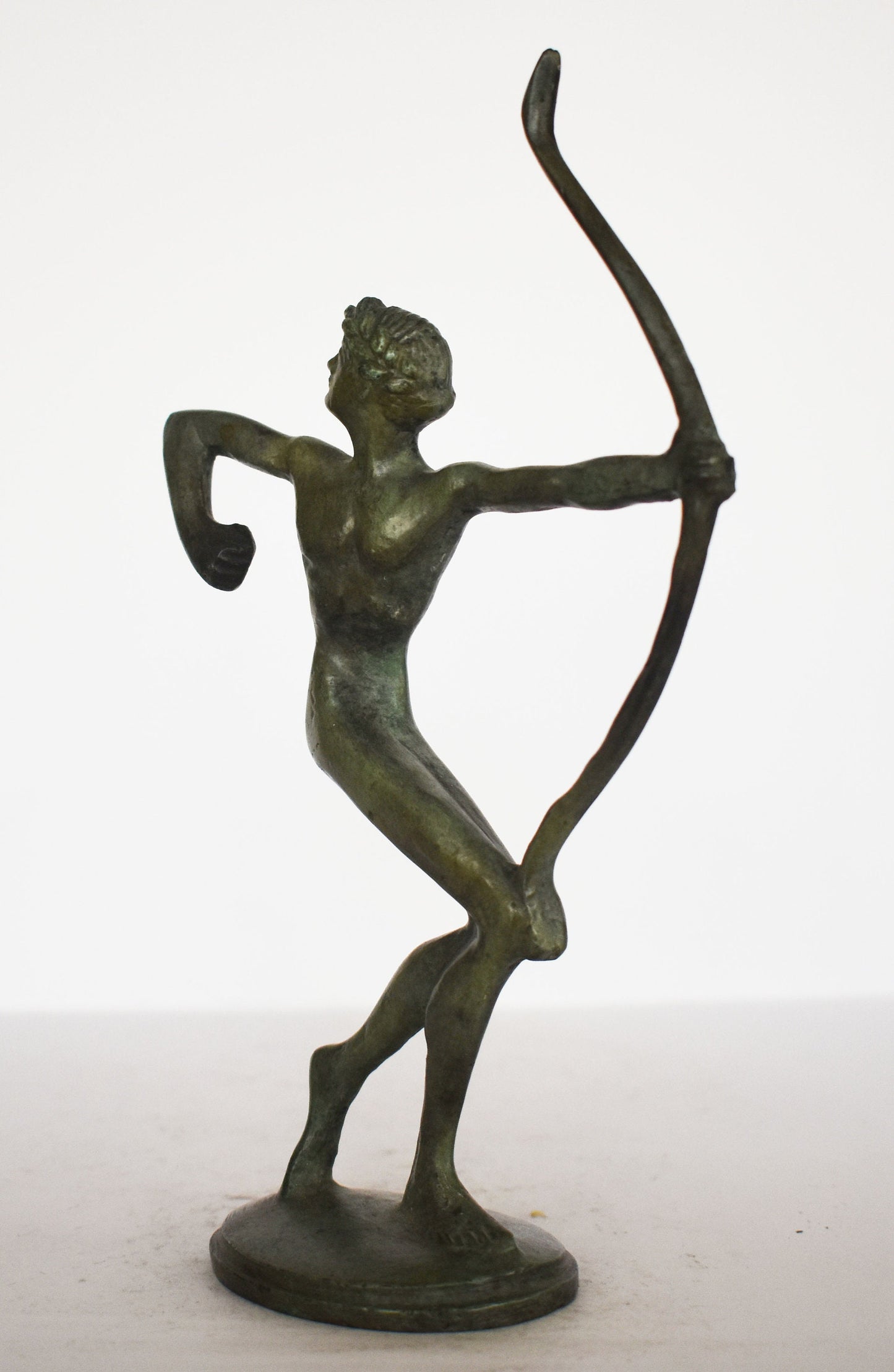 Archer small figure - Olympic Games athlete - modern representation - pure Bronze Sculpture