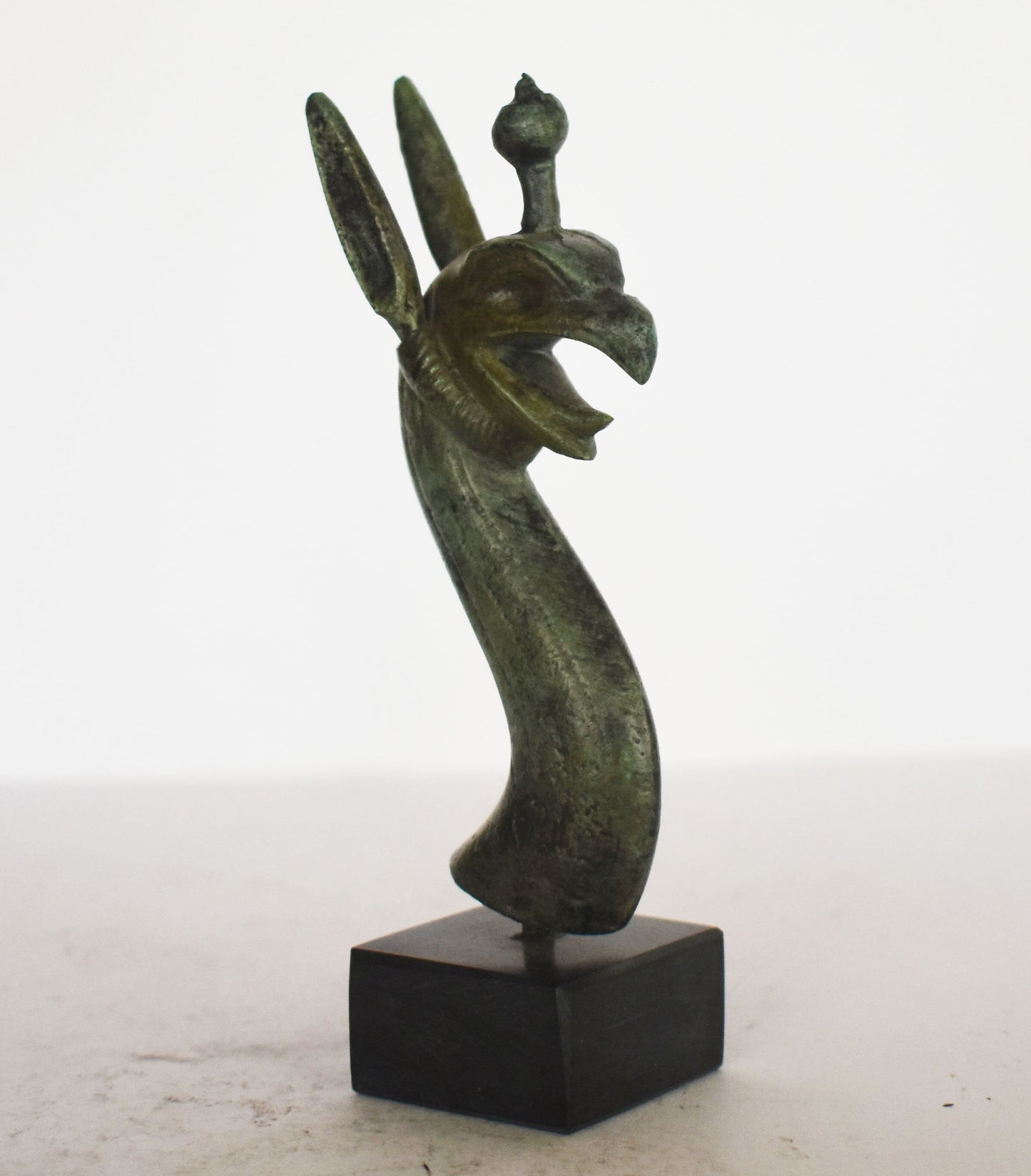Griffin head bust - marble base - Ancient Greek legendary creature - Majestic, strong, and imbued with magic - Museum Replica - Bronze