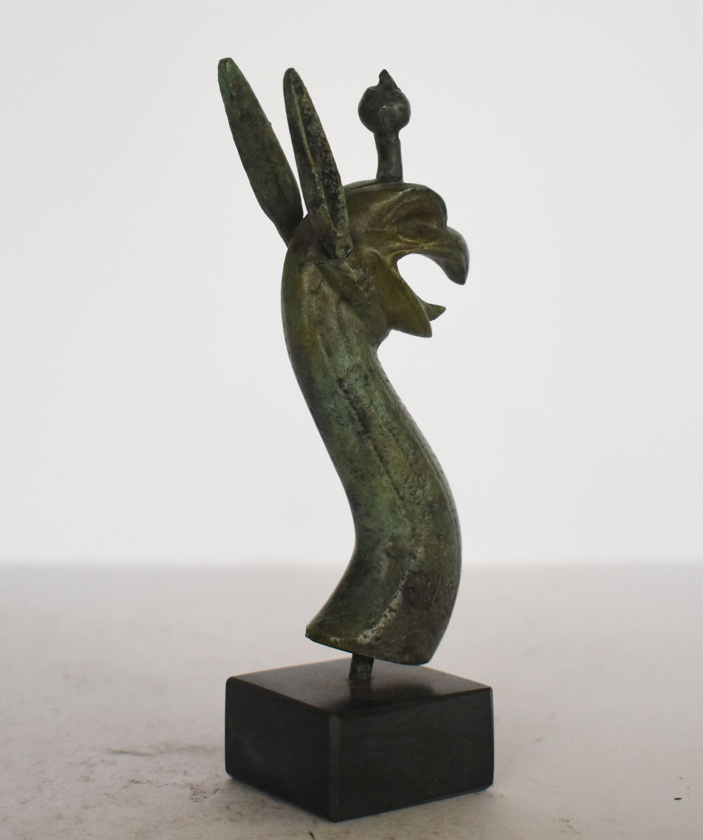 Griffin head bust - marble base - Ancient Greek legendary creature - Majestic, strong, and imbued with magic - Museum Replica - Bronze