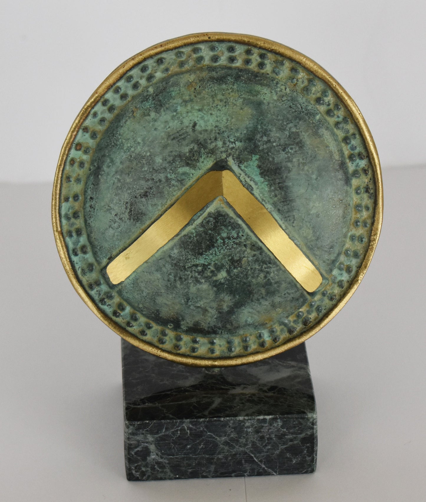 Ancient Greek Spartan Shield - Λ symbol - King Leonidas and 300 - marble base - Museum Replica - pure Bronze Sculpture
