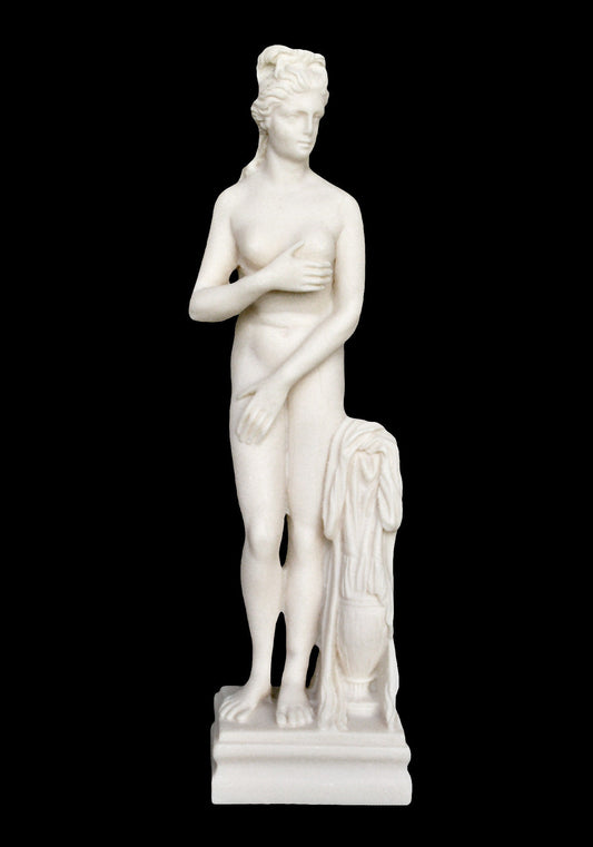 Kore - Female Figure, Always of a Young Age - Free-Standing Sculpture of the Ancient Greek Archaic Period - Alabaster Statue Sculpture