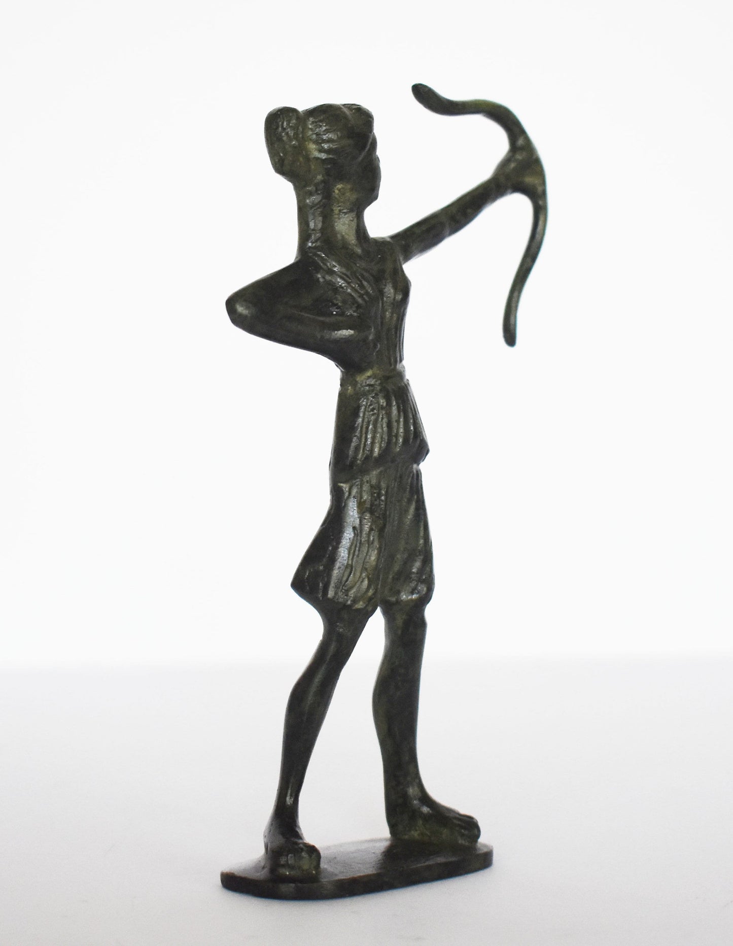 Artemis Diana - Greek Roman goddess of hunting - pure bronze statue
