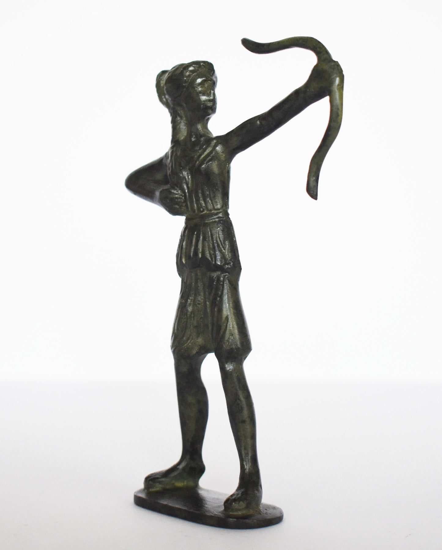 Artemis Diana - Greek Roman goddess of hunting - pure bronze statue