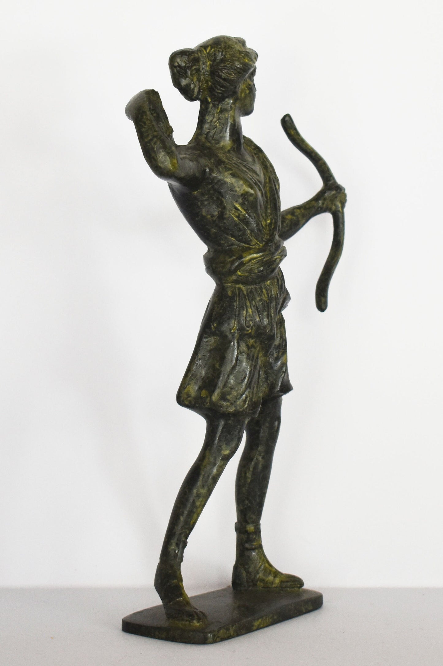 Artemis Diana - Greek Roman goddess of hunt - pure bronze statue