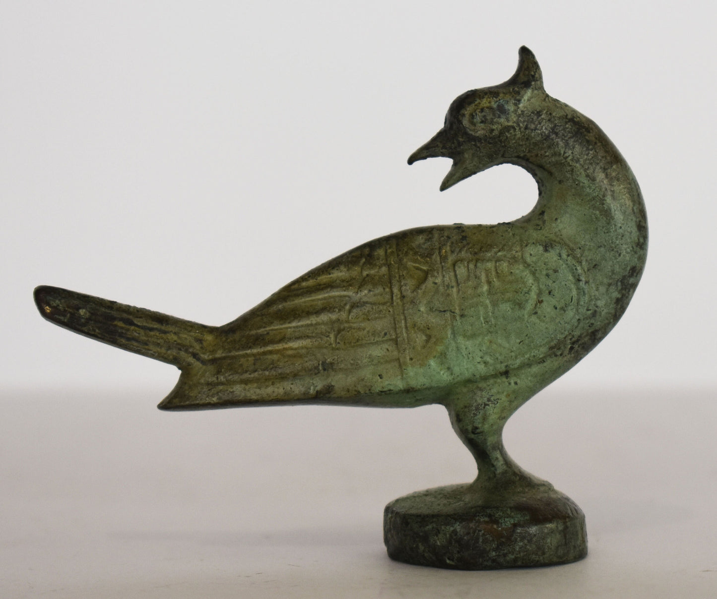 Pigeon Dove - symbol of love, beauty, peace - messenger - ancient Greek reproduction - pure Bronze Sculpture