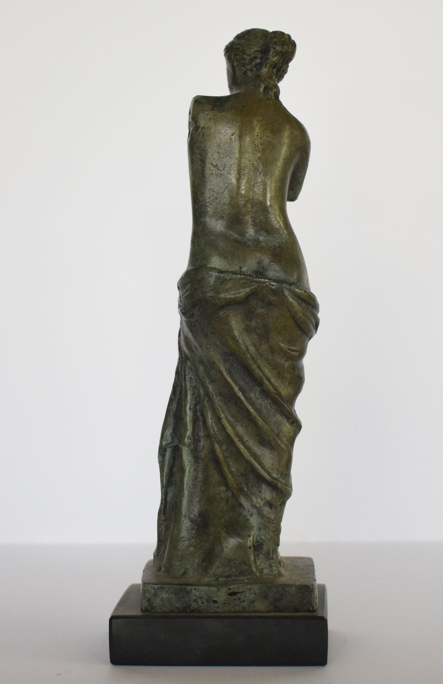 Aphrodite Venus - Greek Roman Goddess of beauty and love - marble base - pure bronze statue