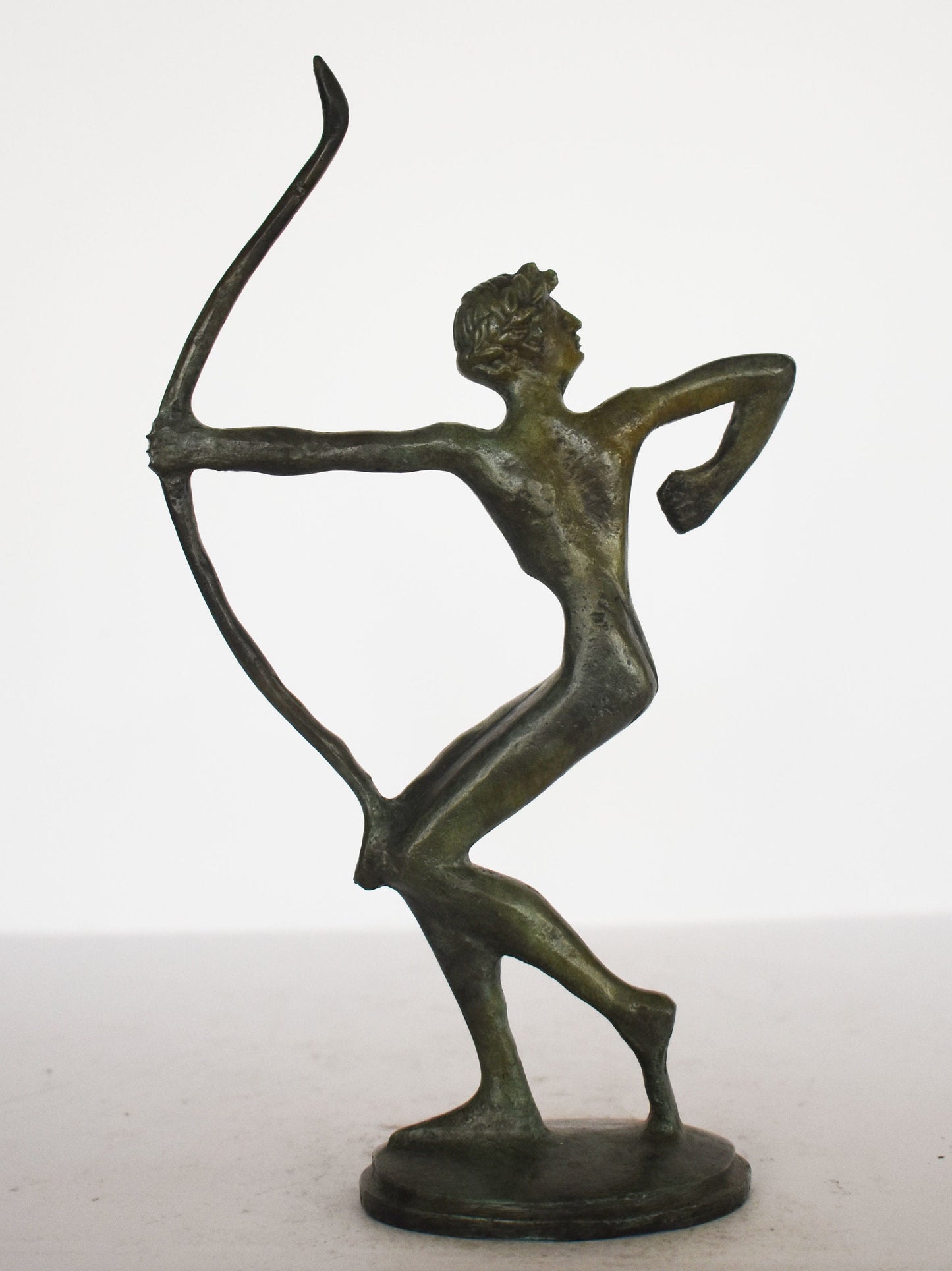 Archer small figure - Olympic Games athlete - modern representation - pure Bronze Sculpture