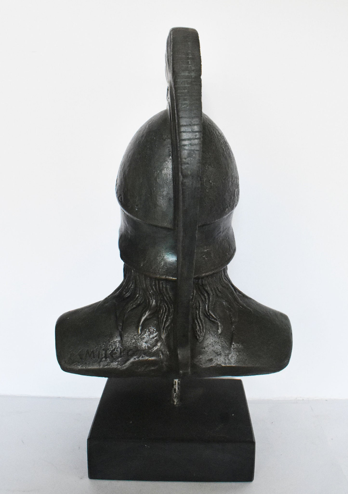 Leonidas - Spartan King - Leader of 300 - Battle of Thermopylae - 480 BC - Marble Base - Head Bust- Bronze Colour Effect