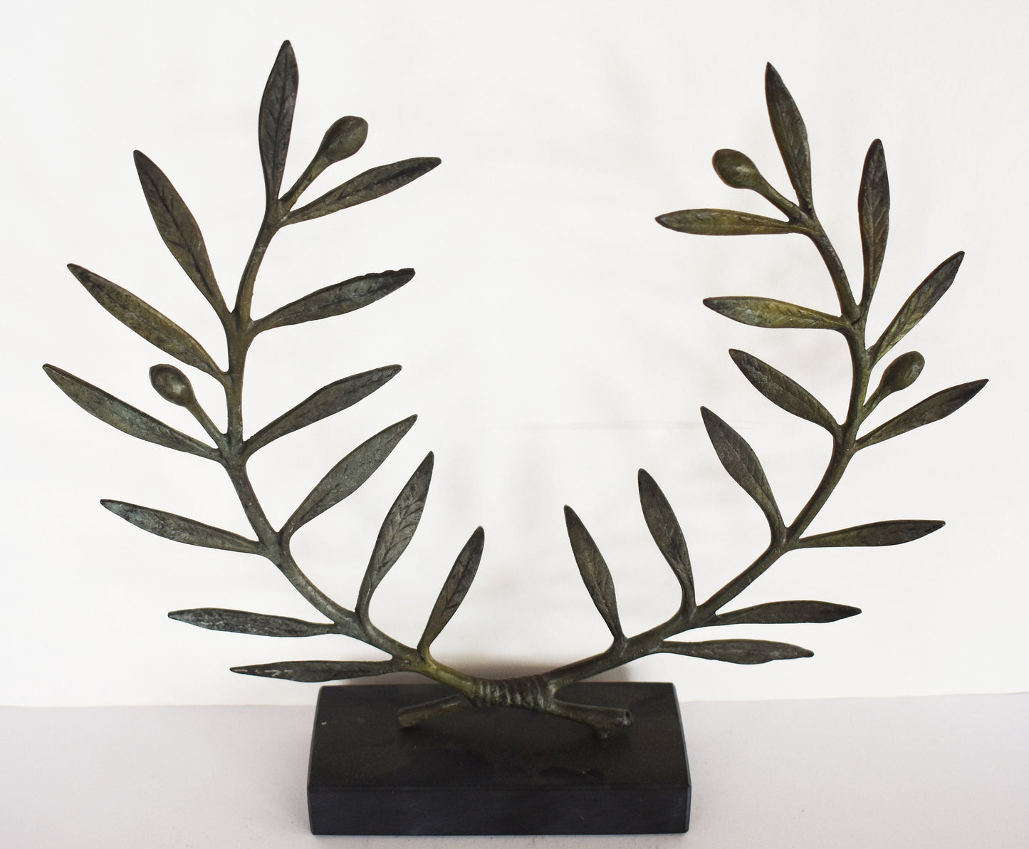 Kotinos - Olive Wreath - Prize for the Winner at the Ancient Olympic Games - Marble Base - Reproduction - pure bronze statue