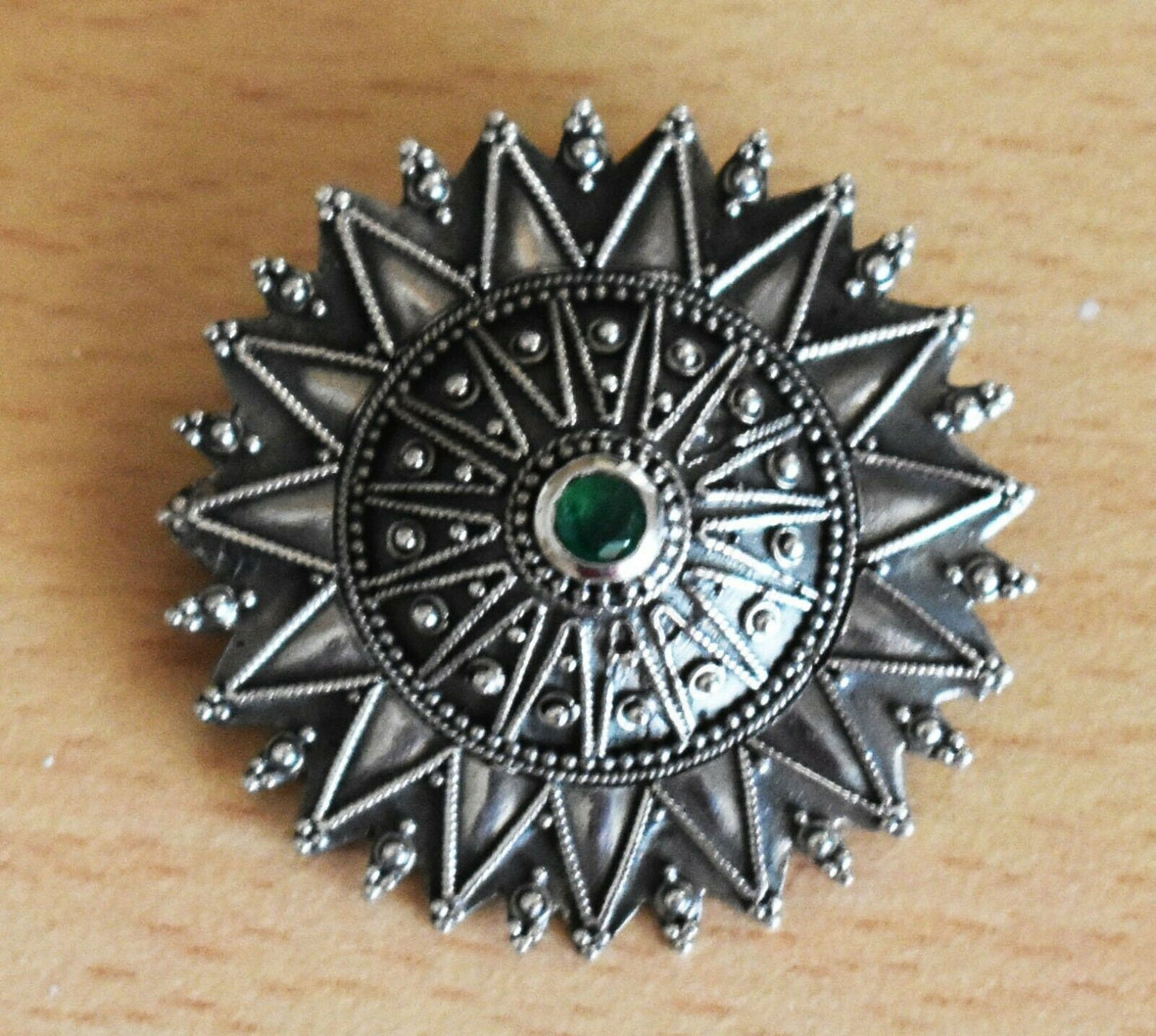 Byzantine Ornament with Emerald- Floral Motif - Constantinople - Brooch Pin - 925 Sterling Silver