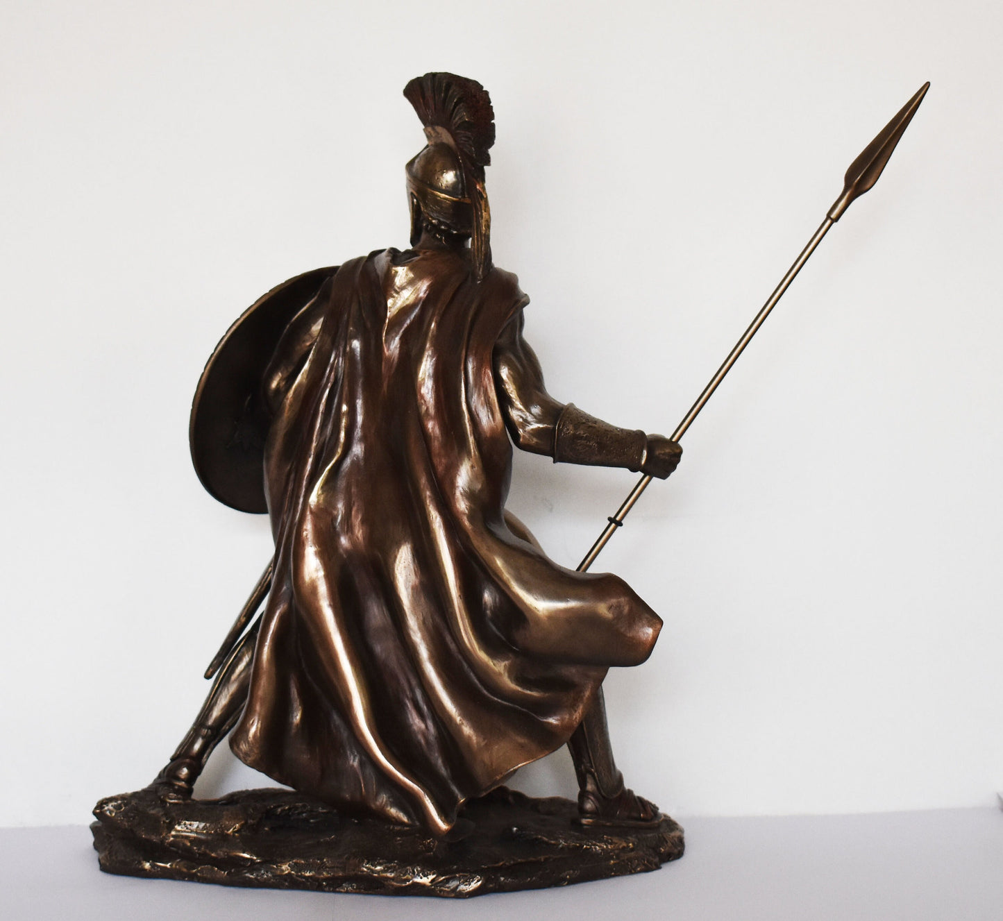 Leonidas - Spartan King - Leader of 300 - Battle of Thermopylae - 480 BC - heroism and devotion - Molon Labe - Cold Cast Bronze Resin