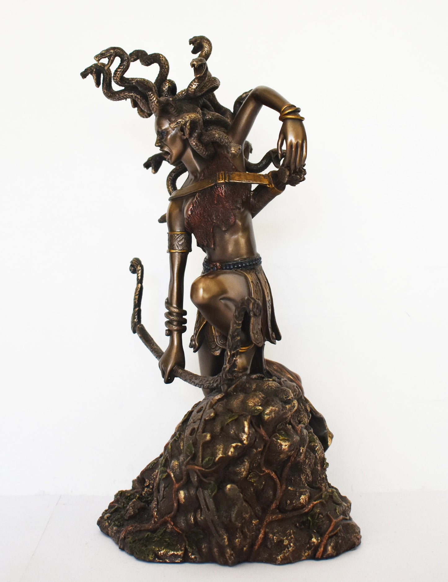 Medusa - Gorgo - The only mortal of the three Gorgons - Snake-Haired Lady - Monster Figure - Perseus Myth - Cold Cast Bronze Resin