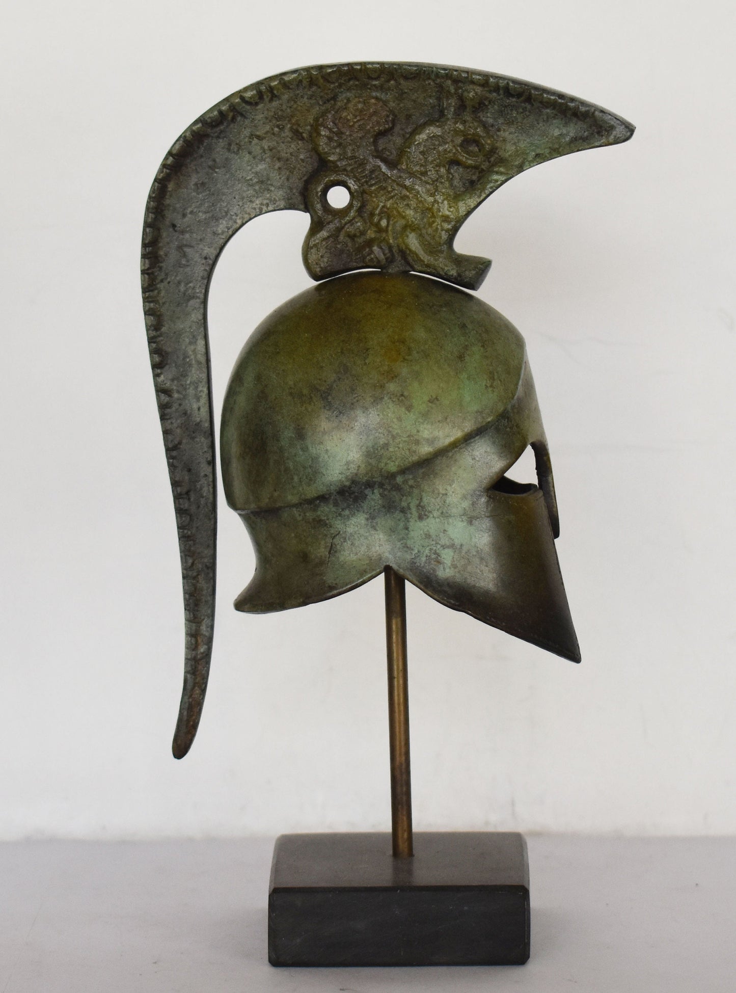 Ancient Greek Spartan Corinthian Helmet - Griffin Motif - Marble Base - Museum Reproduction - pure bronze statue