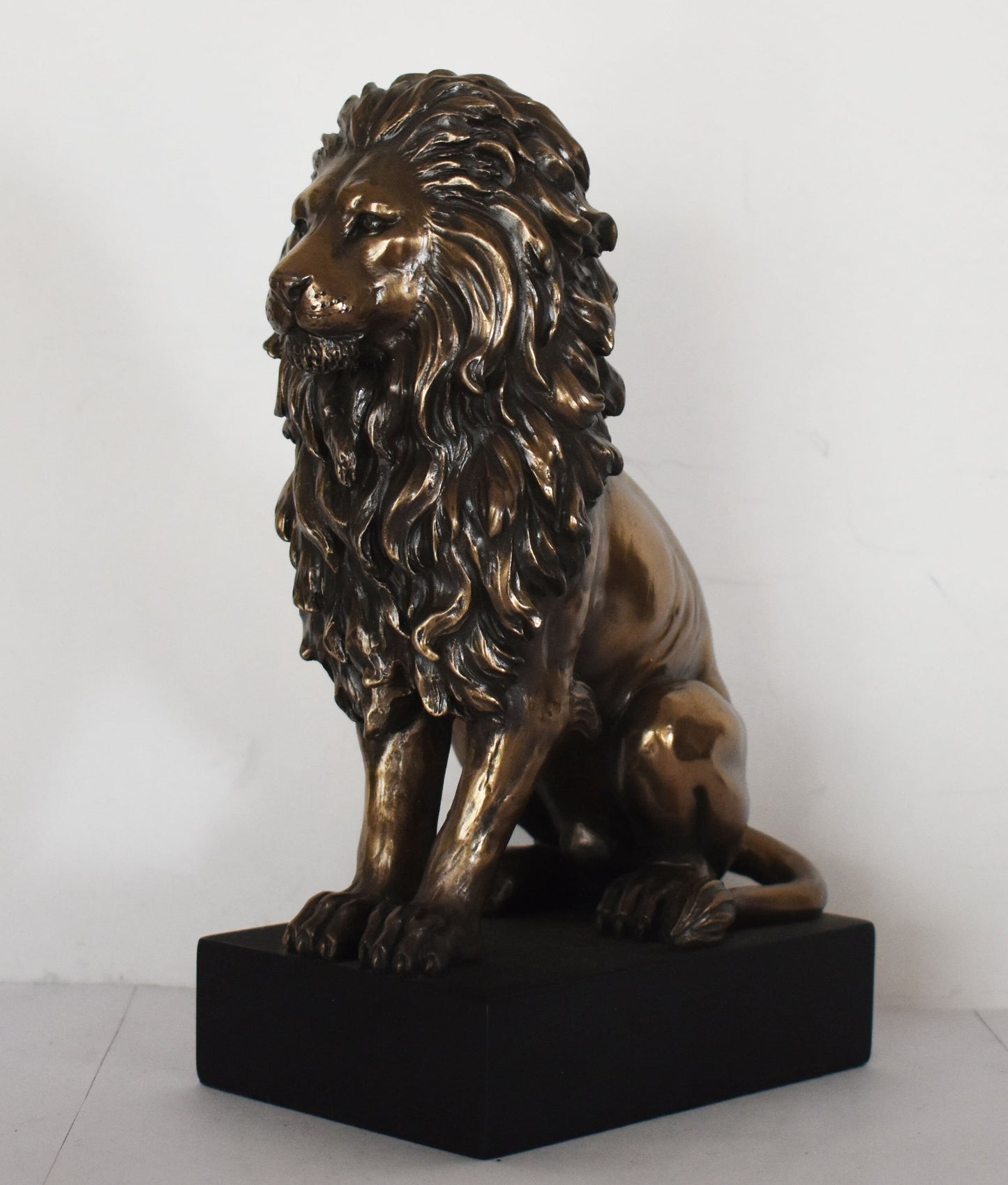 Nemean lion - Hercules' First Labor - Legendary Creature - Offspring of Orthrus and the Chimera - Cold Cast Bronze Resin