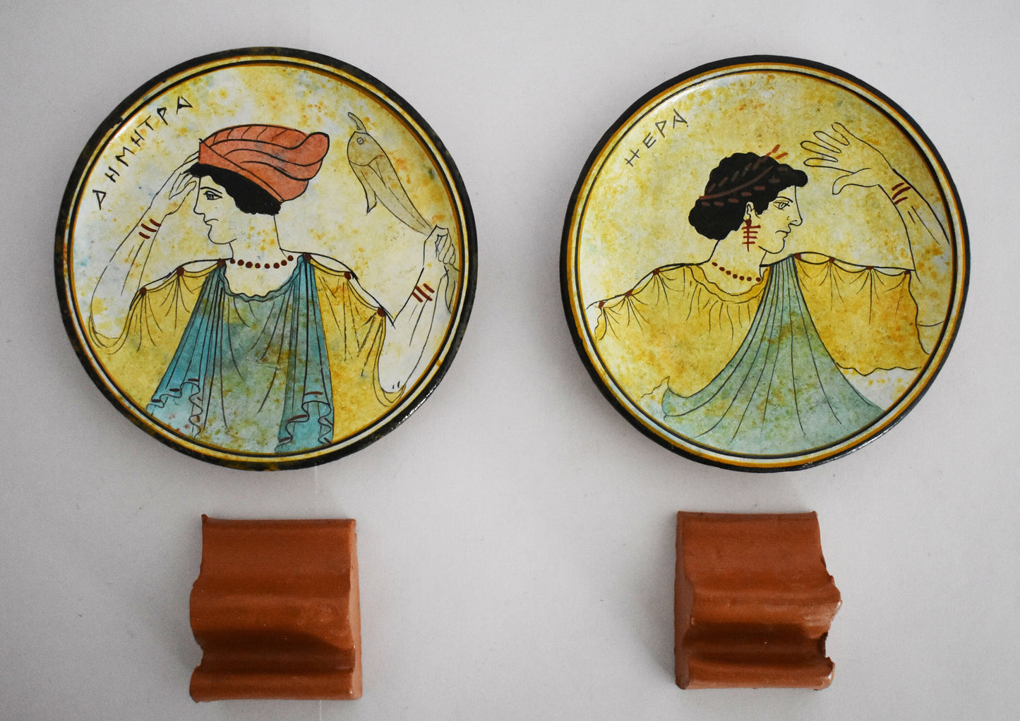 Set of two Plates - Demeter Ceres and Hera Juno - Classic Period - Attica - Athens - 450 BC - Desk Miniatures - Ceramic Items