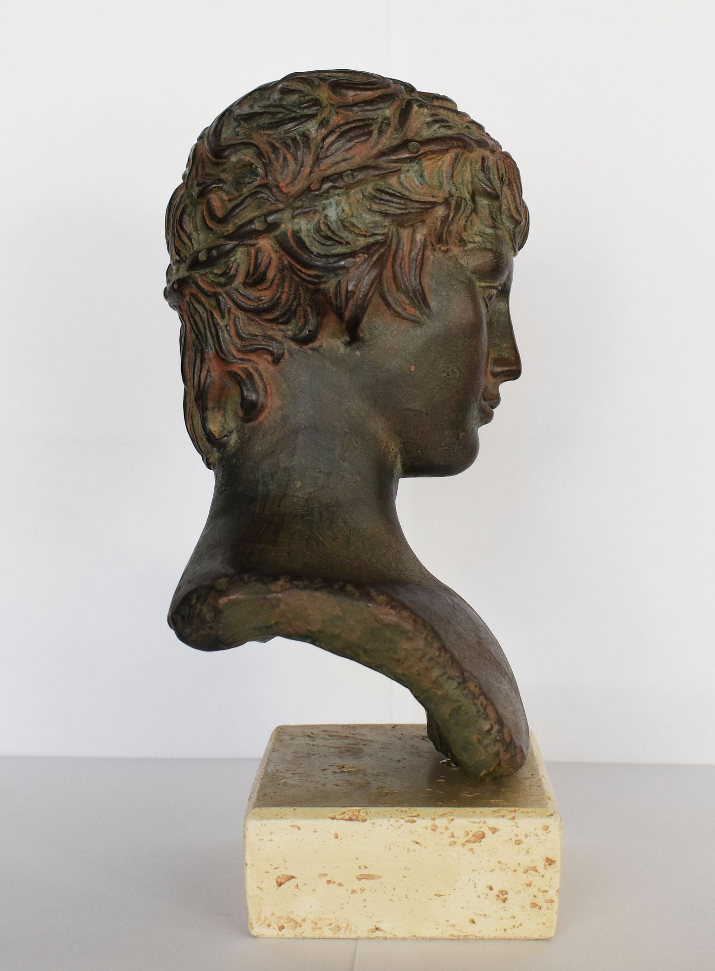 Antinous - Antinoos - An Ancient Love Story with Roman Emperor Hadrian over the Centuries - Reproduction - Head Bust - Bronze Colour Effect