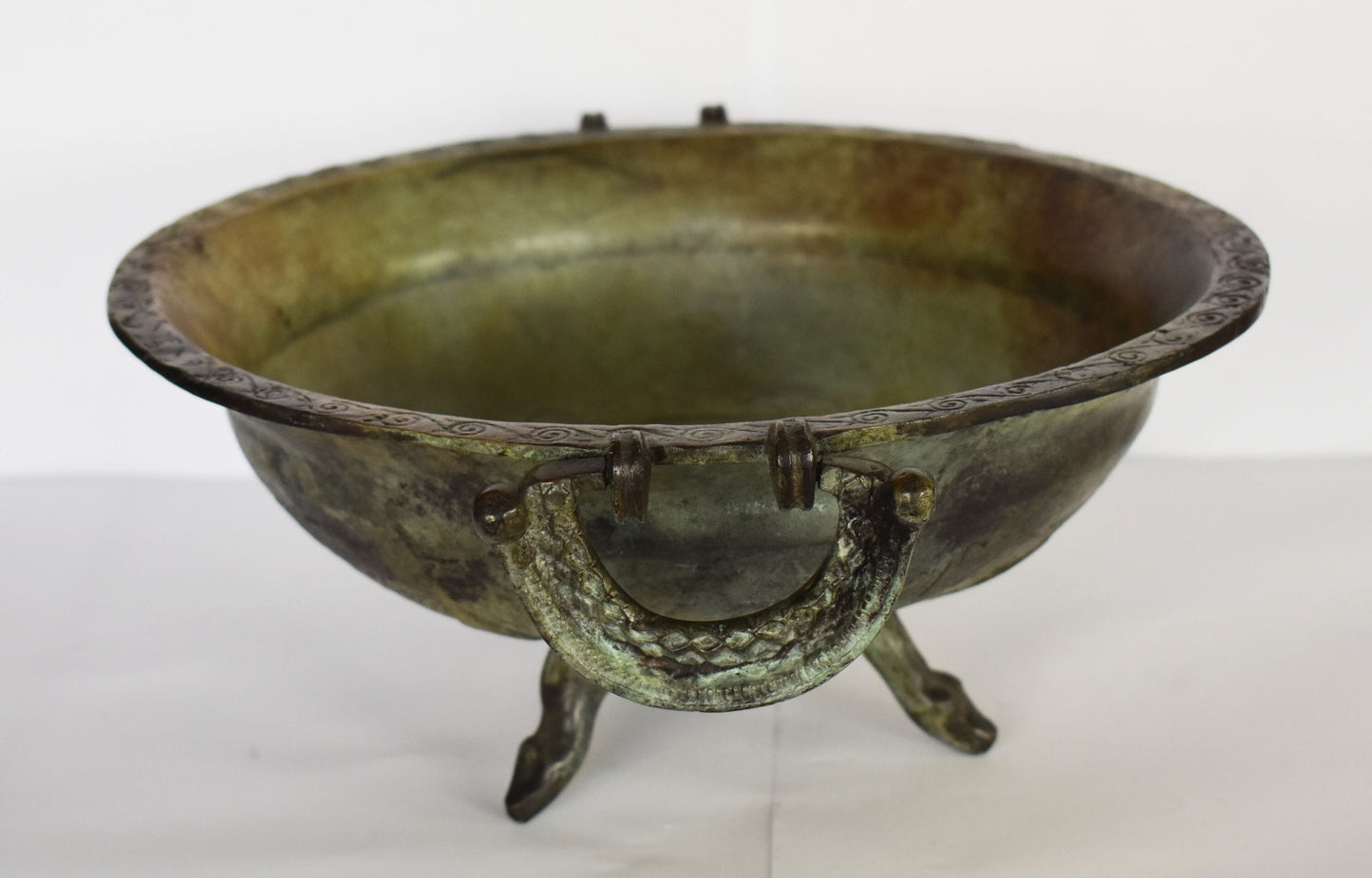 Ancient Greek Macedonian Kylix - Dolphins and Snakes Design - Museum Reproduction - pure Bronze item