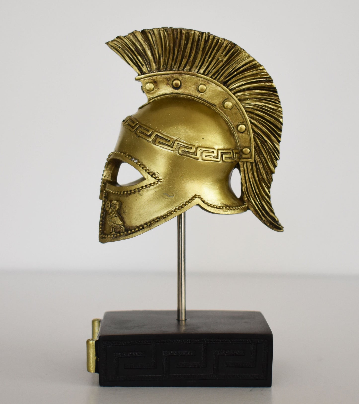 Ancient Greek Spartan Corinthian Helmet -  Physical Battle Protection - Meander Motif - Museum Reproduction - Polyresin Statue
