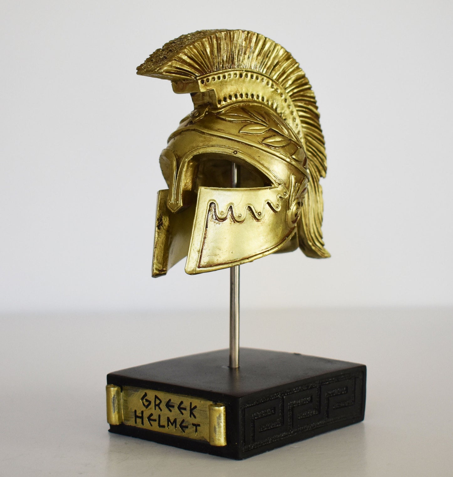 Ancient Greek Spartan Corinthian Helmet -  Physical Battle Protection - Classic Period - Museum Reproduction - Polyresin Statue