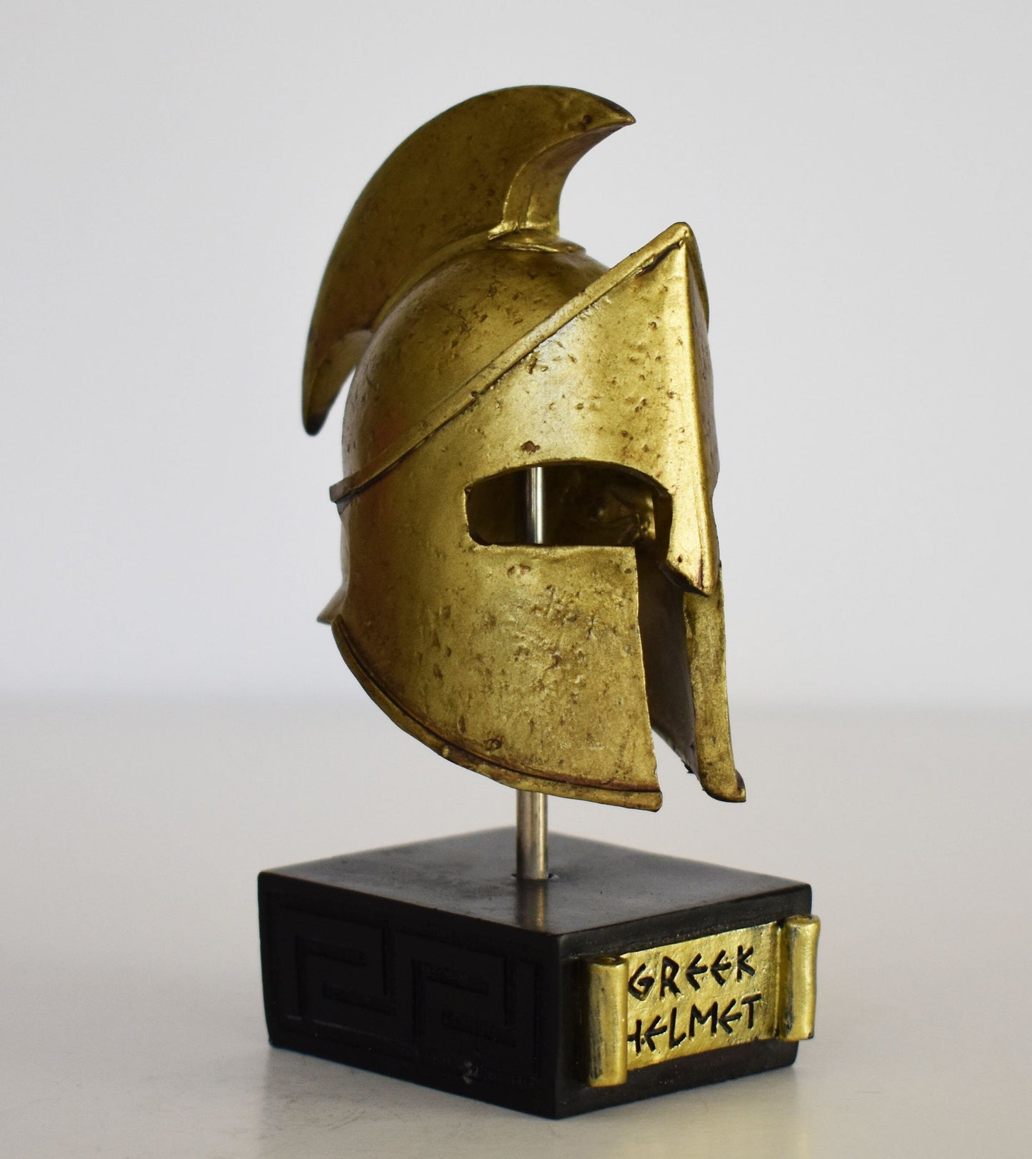 Ancient Greek Spartan Corinthian Helmet - Physical Battle Protection - Museum Reproduction - Polyresin Statue