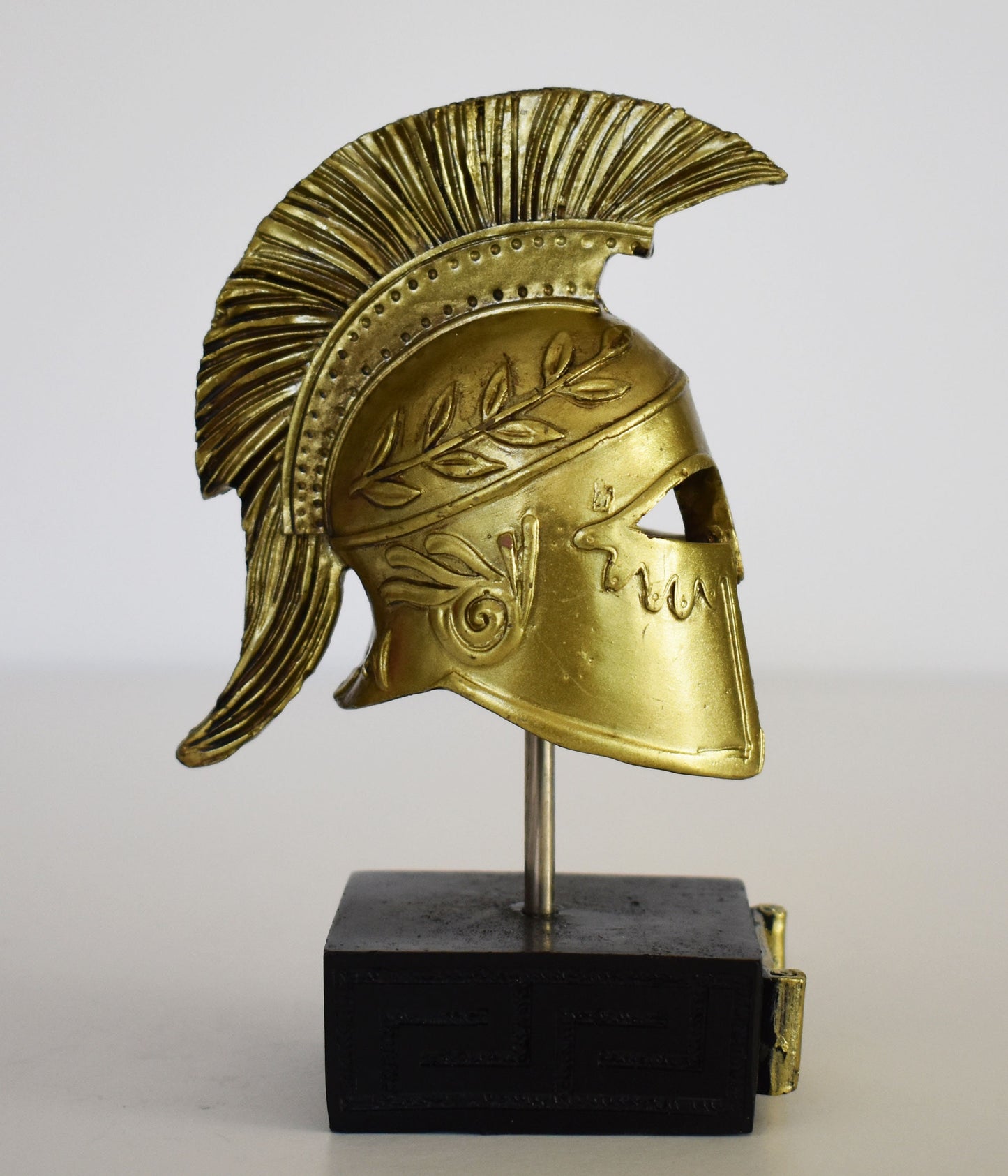 Ancient Greek Spartan Corinthian Helmet - Physical Battle Protection - Symbol of Status - Museum Reproduction - Polyresin Statue