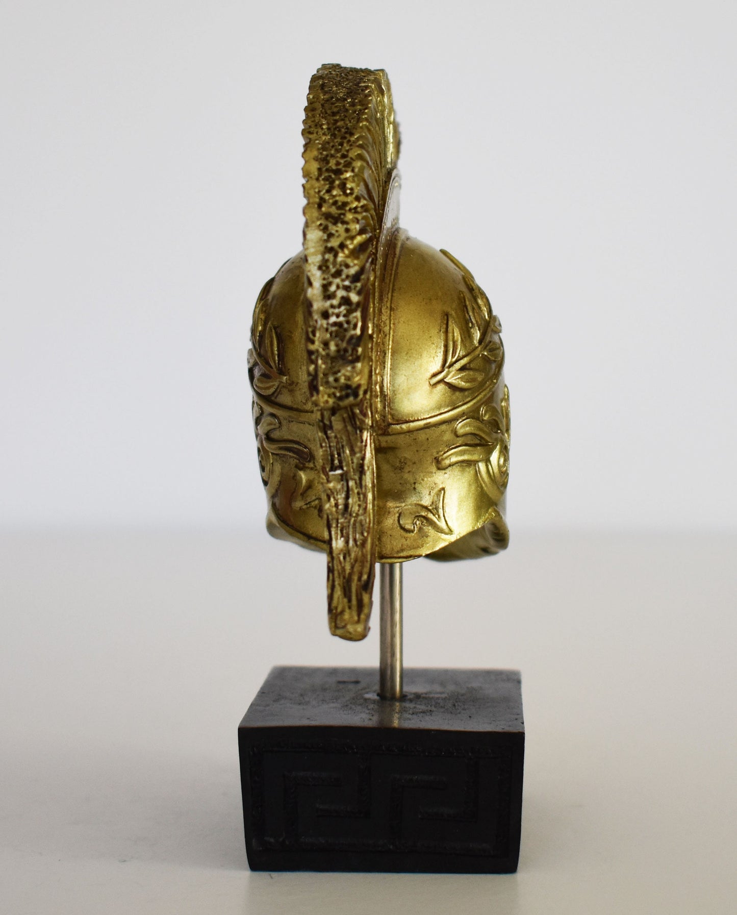 Ancient Greek Spartan Corinthian Helmet - Physical Battle Protection - Symbol of Status - Museum Reproduction - Polyresin Statue