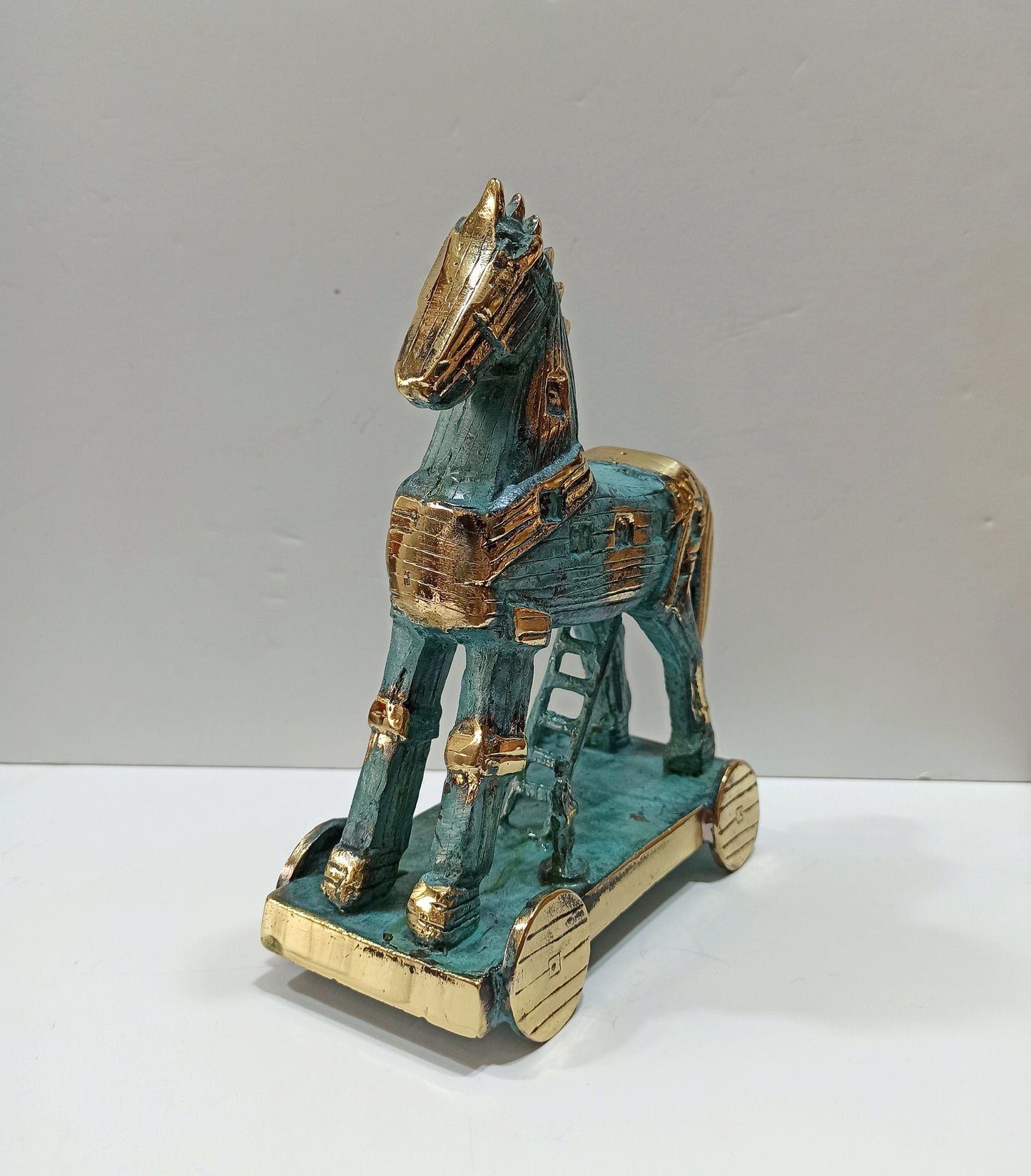 Trojan Horse on Wheels - Hollow Greek Horse - Trojan War - Homer’s Iliad - pure bronze statue