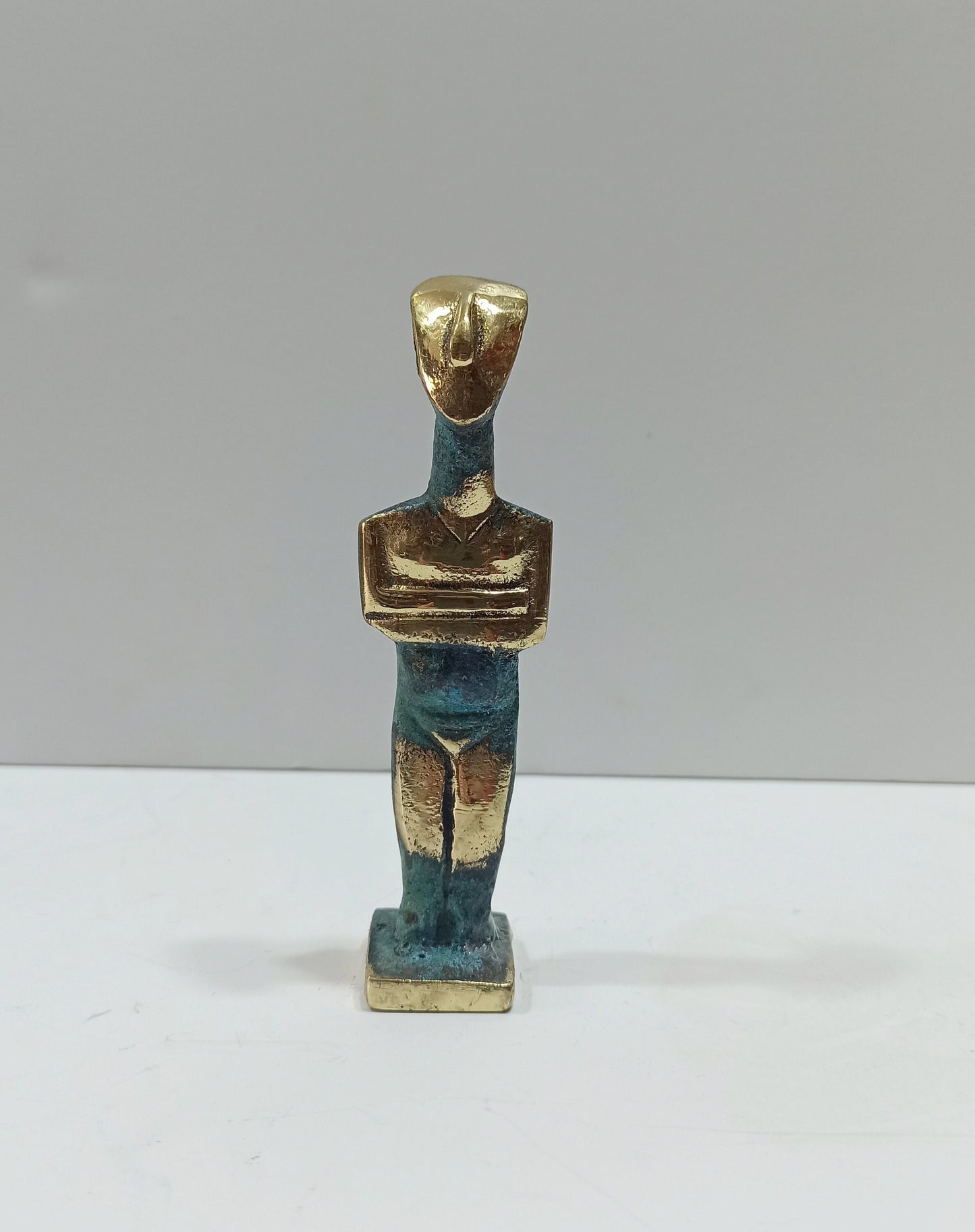 Cycladic Female Bust - Figure from Keros island - intellect, power, and personality - pure bronze statue