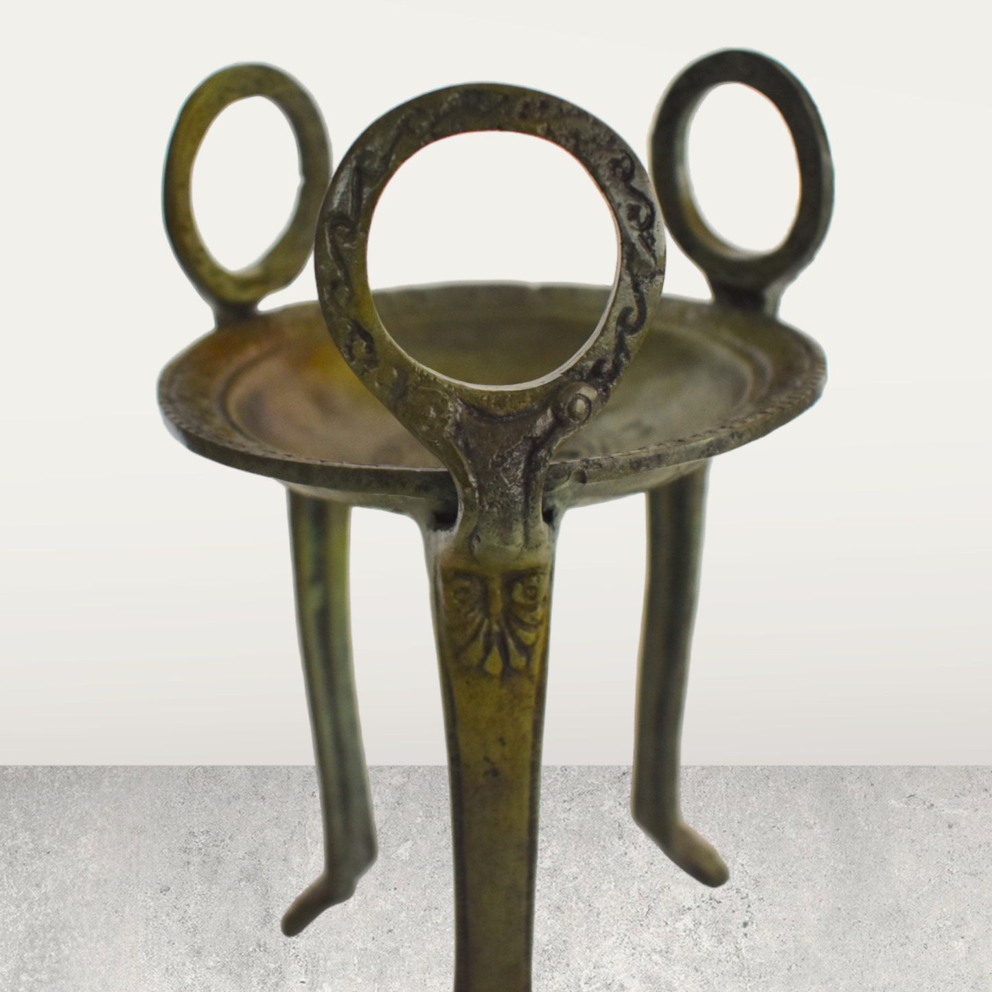 Sacrificial Tripod - Religious Furniture - Offerings or other Ritual Procedures - Olympia - pure Bronze artifact