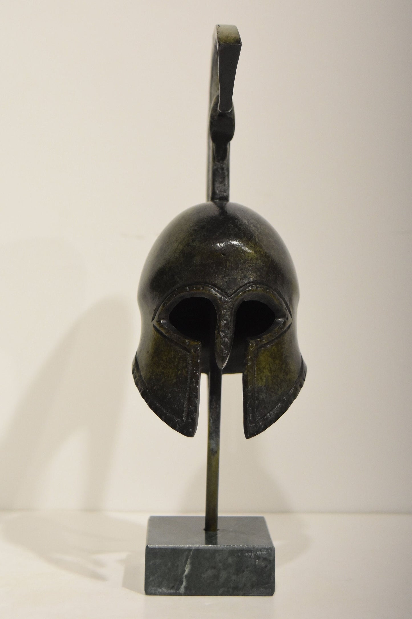 Ancient Greek Spartan Corinthian Helmet - Battle, Fight, War - Classic Period - Marble Base - Museum Reproduction - Pure Bronze Statue