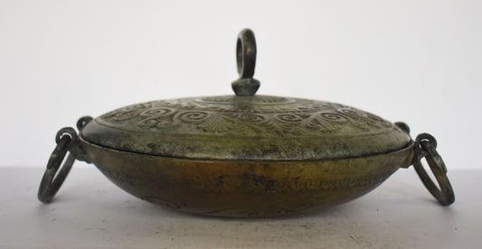 Lidded dish with eternity symbol and floral design  - Museum Replica  - pure Bronze Sculpture