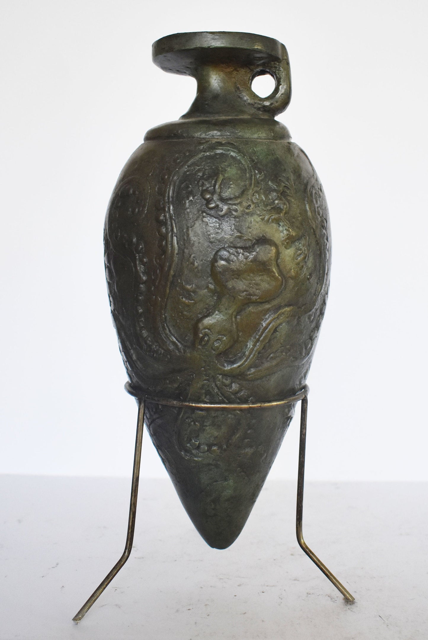Rhyton vase with octopus design - Minoan Period - Ancient Greece - pure bronze  artifact