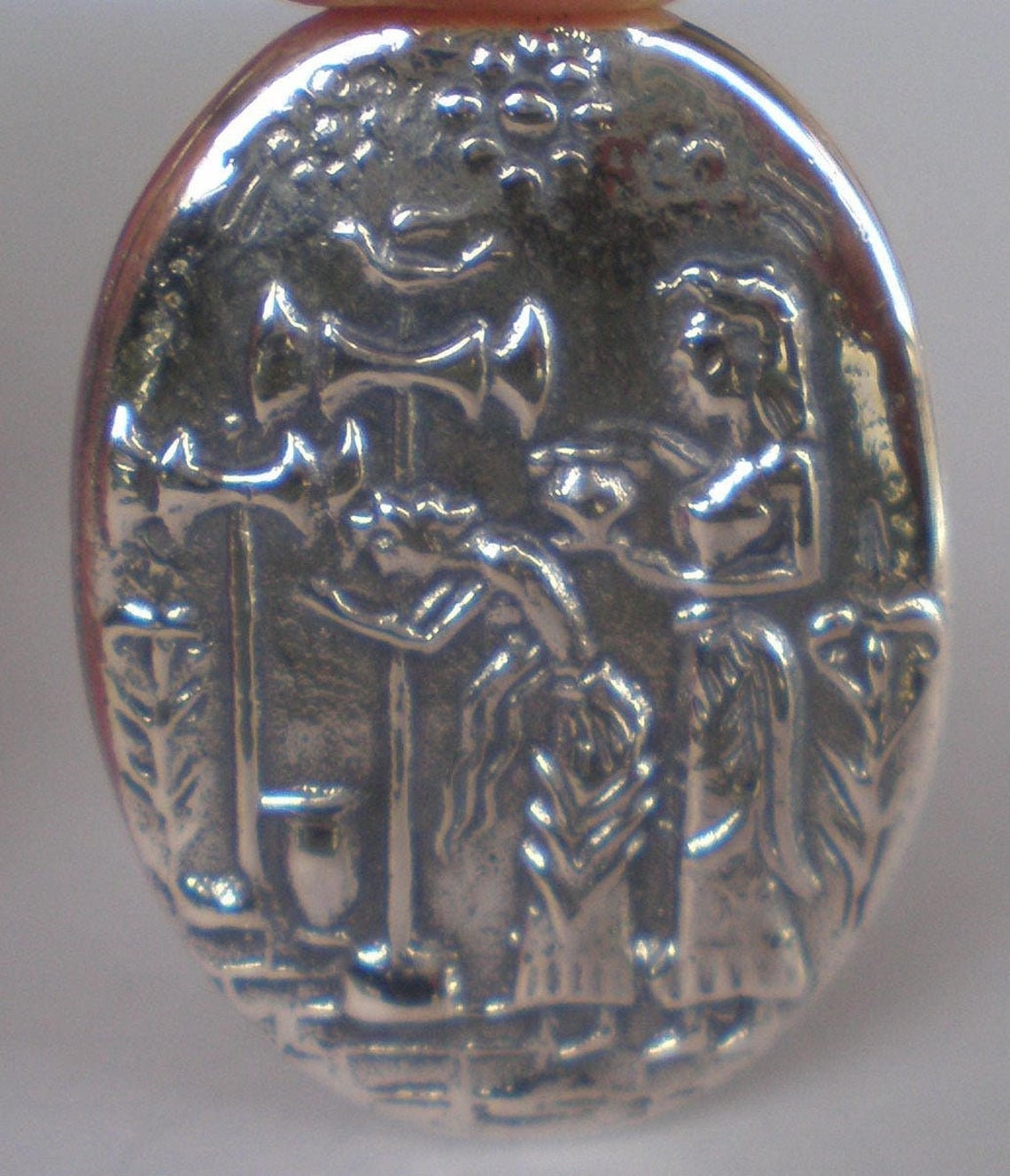 Minoan seal - Religious Festivity - Labrys, Double Axe and female divinities - Brooch Pin - 925 Sterling Silver
