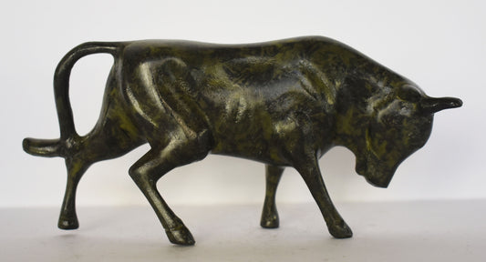 Minoan Bull  - Minoan Art, Knossos Palace - pure Bronze Sculpture