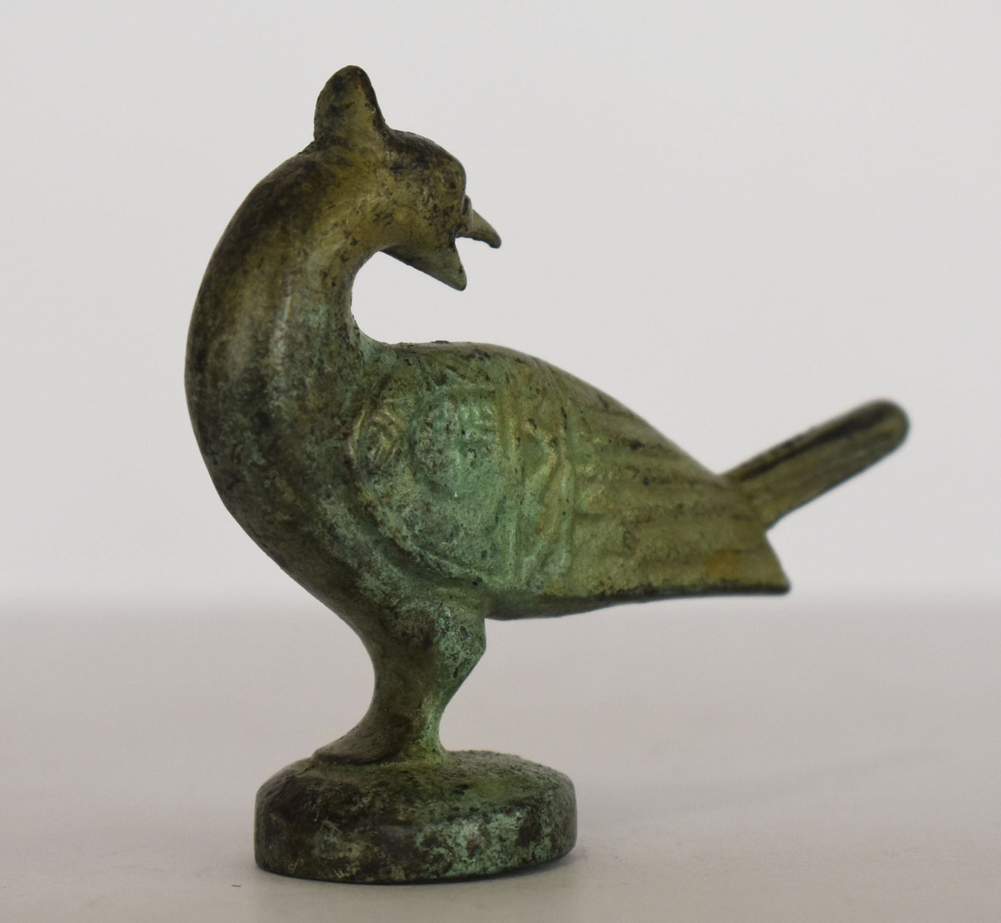 Pigeon Dove - symbol of love, beauty, peace - messenger - ancient Greek reproduction  - pure Bronze Sculpture