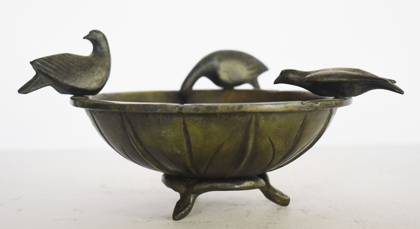 Decorated bowl with turtle-doves, Ancient Greek Vessel - Museum Replica - pure Bronze Sculpture