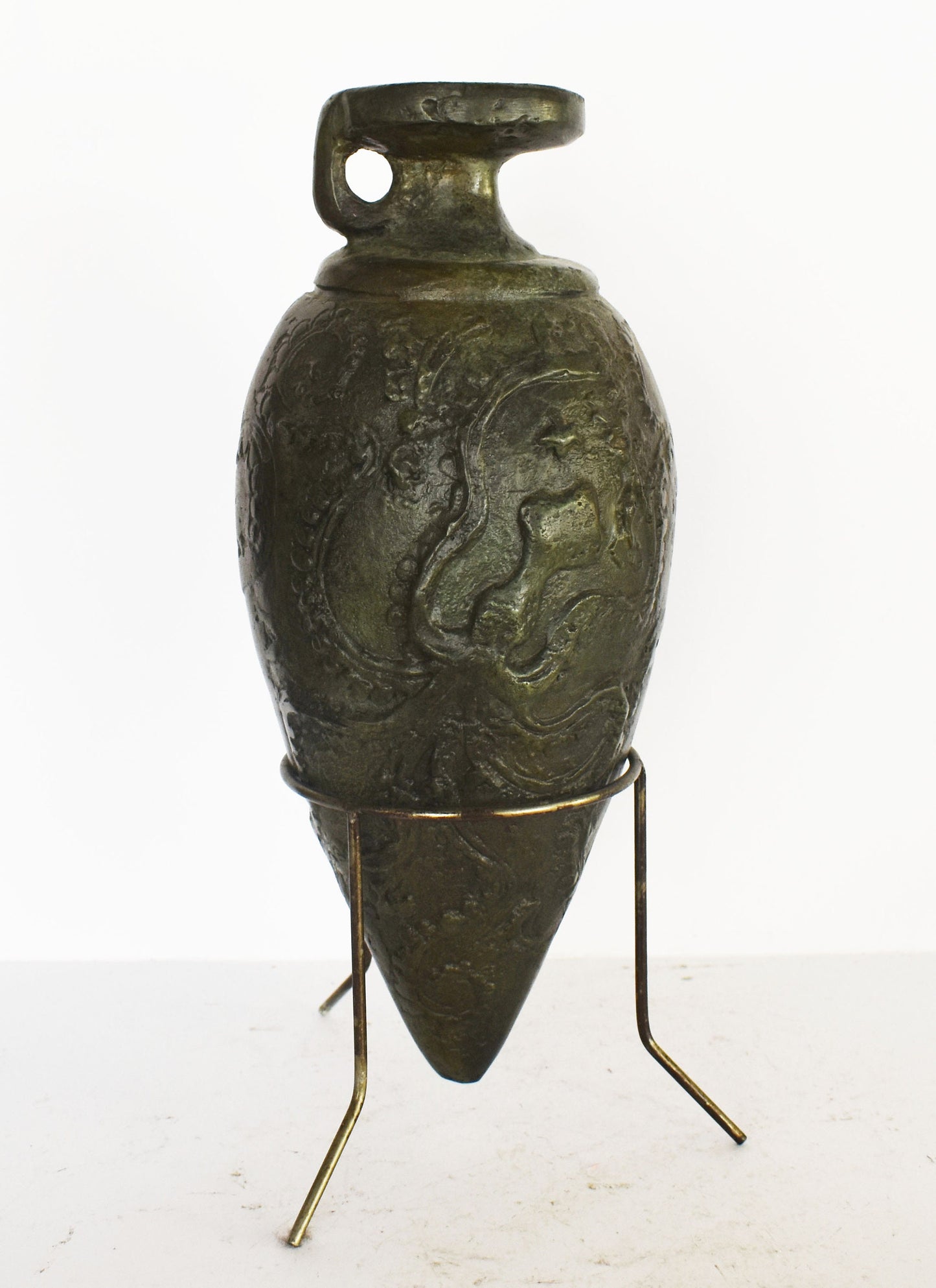 Rhyton vase with octopus design - Minoan Period - Ancient Greece - pure bronze  artifact