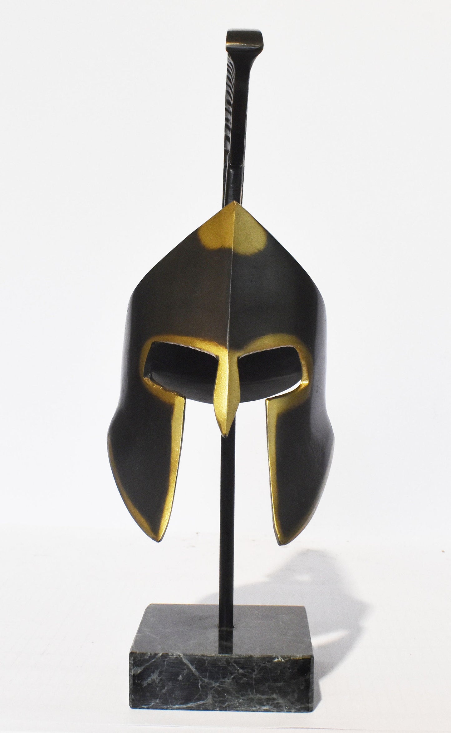 Leonida's Helmet - Spartan king - Battle of Thermopylae - 300 Spartans - the epitome of bravery - marble base - pure bronze  statue