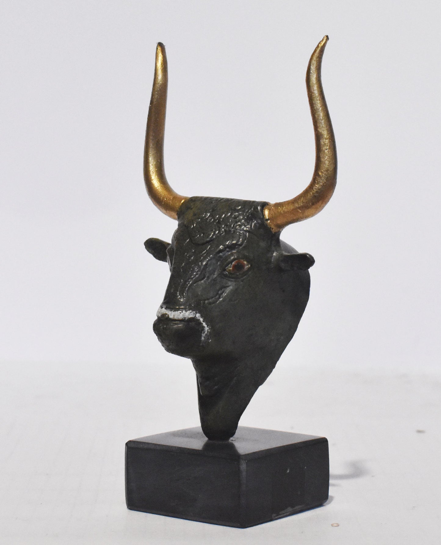 Minoan Bull Small Head - Sacred Animal - Art, Knossos Palace - marble base - pure bronze  statue