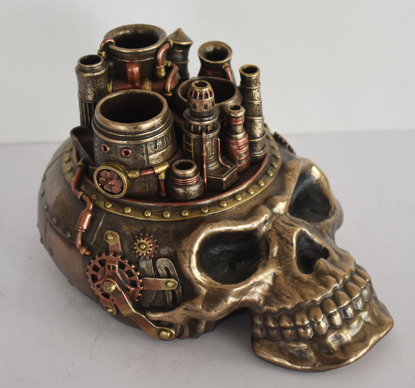 Scull  - Pencil Stand - Steampunk - Modern Art - Decoration - Cold Cast Bronze Resin