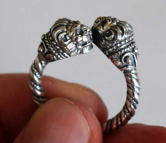 Lion's Head - Hercules Motif - Symbol of Royalty, Dignity Courage and, Strength - Ring - Size Between Us 6 to 9 - 925 Sterling Silver