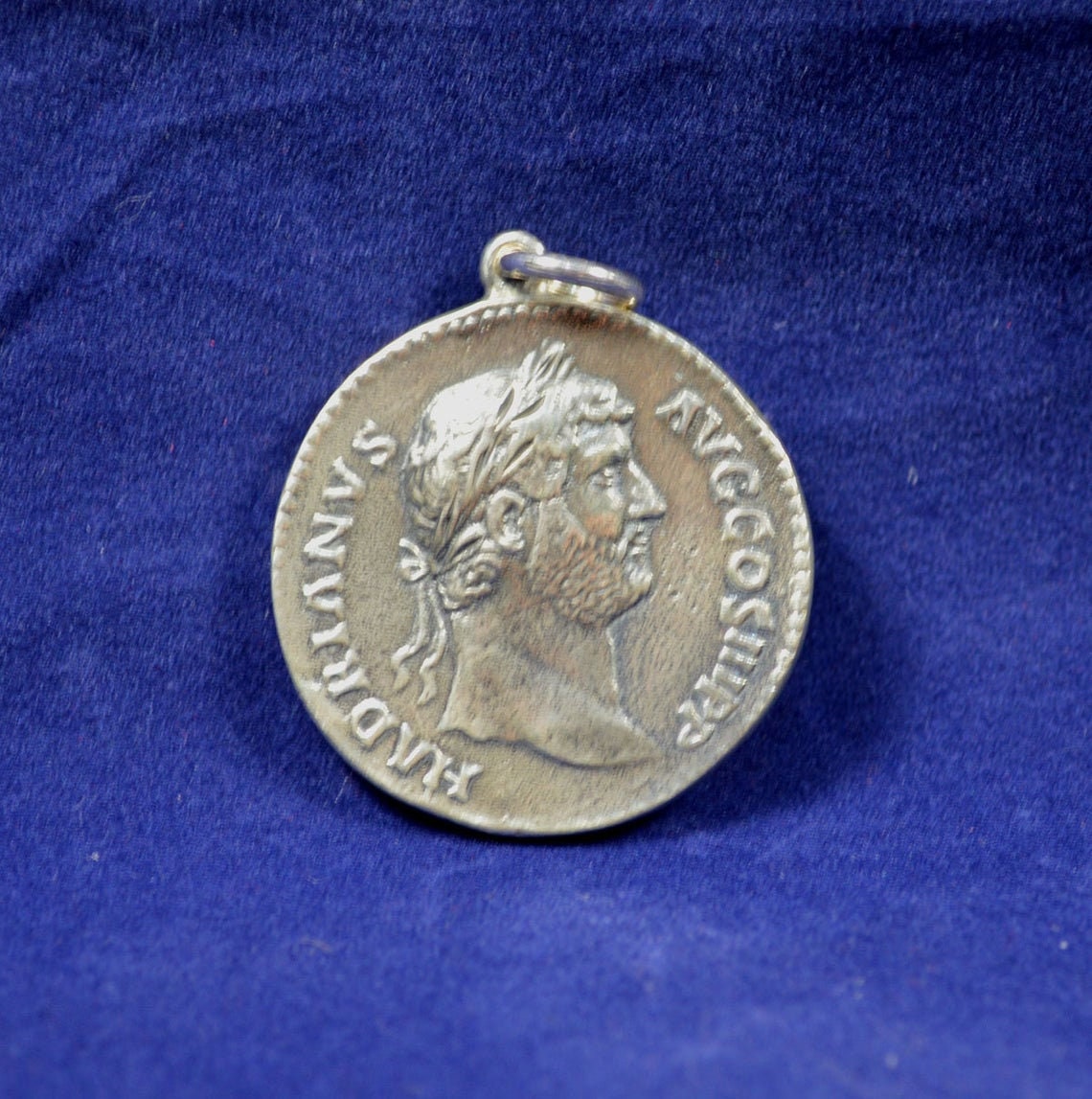 Roman Emperor Hadrian - An Ancient Love Story with Antinous over the Centuries - Medallion - Pendant - 925 Sterling Silver