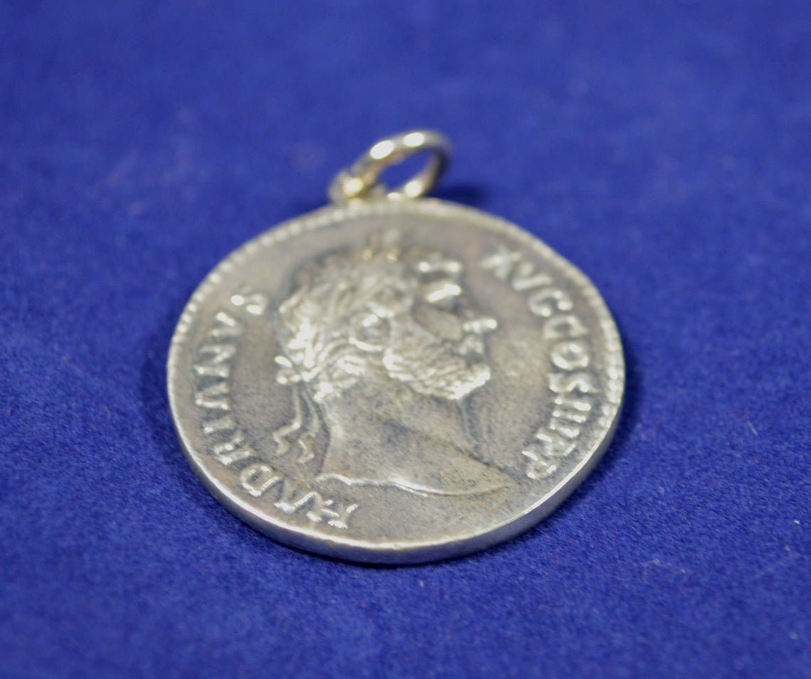 Roman Emperor Hadrian - An Ancient Love Story with Antinous over the Centuries - Medallion - Pendant - 925 Sterling Silver