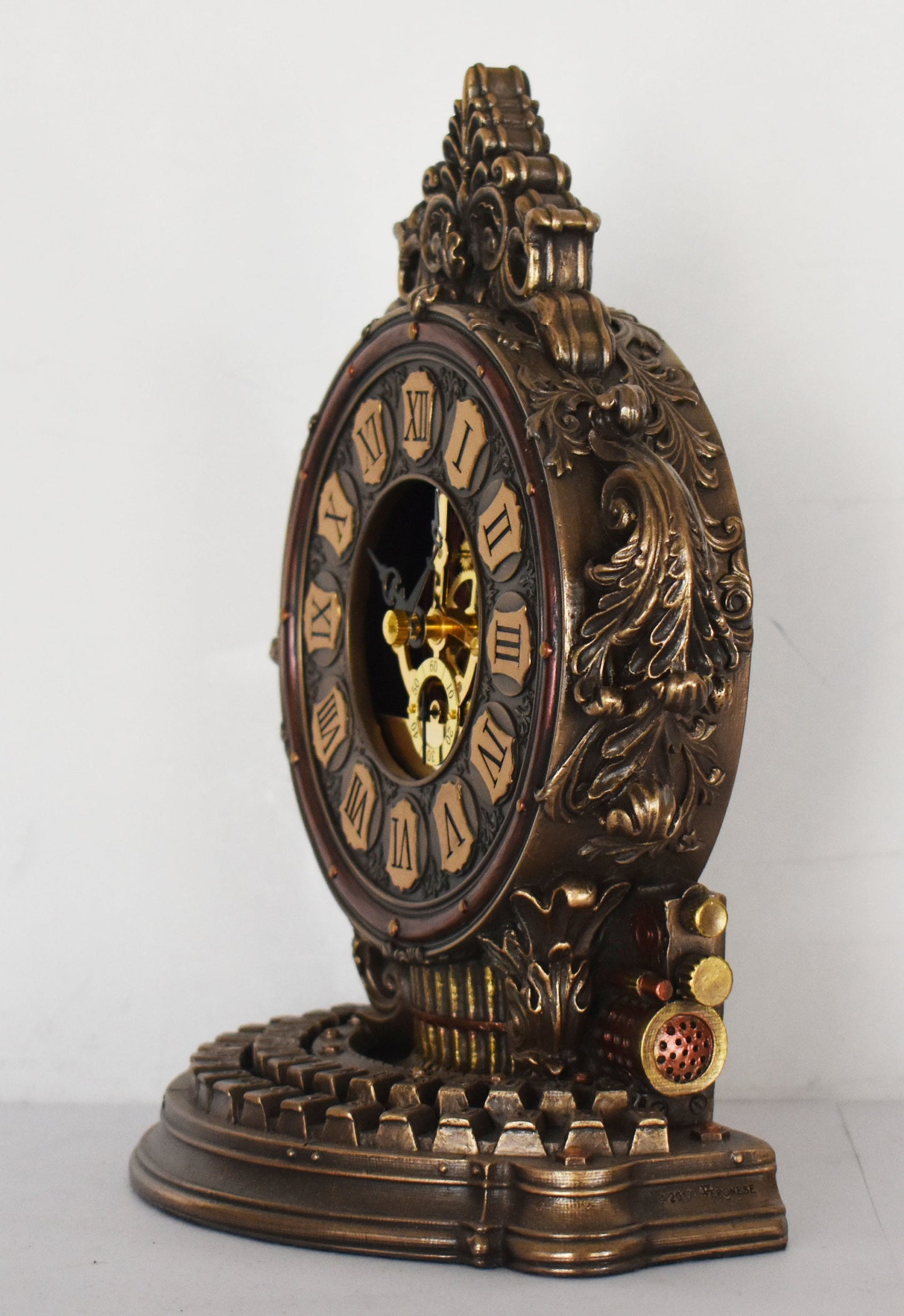 Retro Steampunk Clock - Modern Art, Decoration - Inspired by 19th-Century Industrial Steam-powered Machinery - Cold Cast Bronze Resin