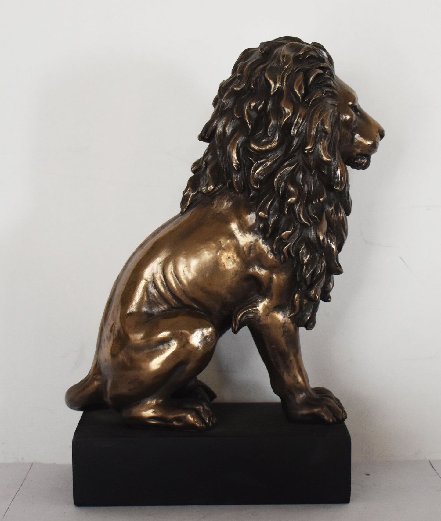 Nemean lion - Hercules' First Labor - Legendary Creature - Offspring of Orthrus and the Chimera - Cold Cast Bronze Resin