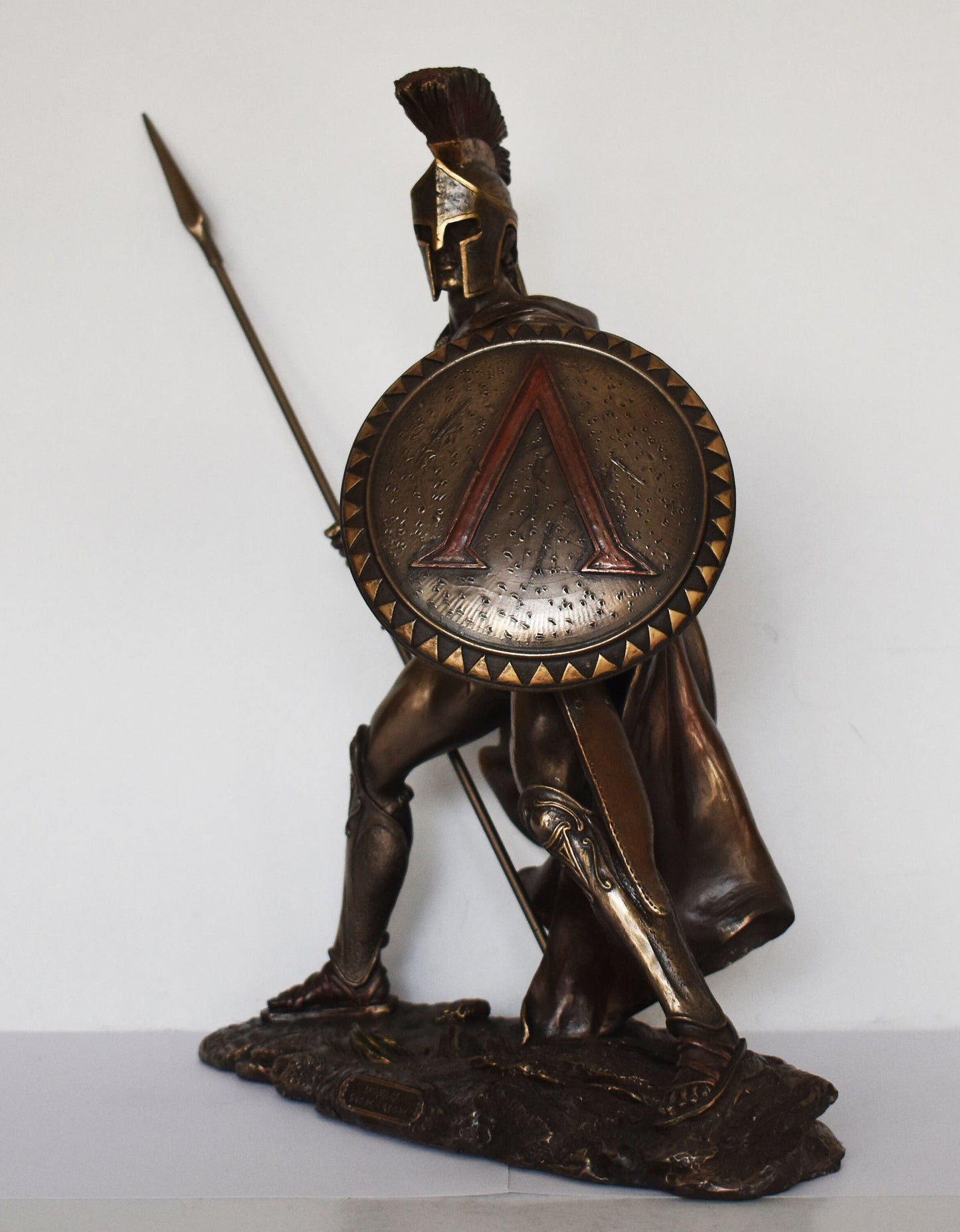 Leonidas - Spartan King - Leader of 300 - Battle of Thermopylae - 480 BC -  heroism and devotion - Molon Labe - Cold Cast Bronze Resin